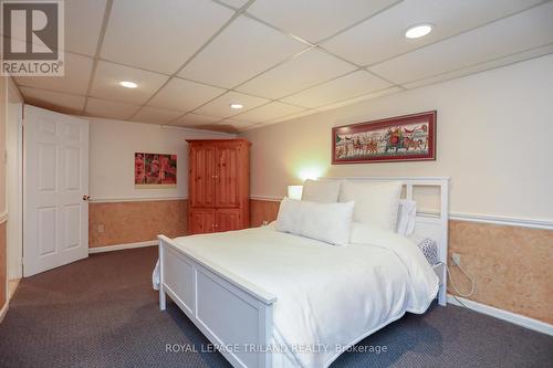 77 Monmore Road, London, ON - Indoor Photo Showing Bedroom