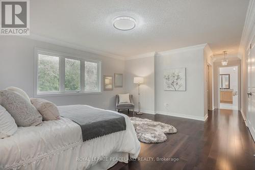 61 Grand Oak Drive, Richmond Hill, ON - Indoor Photo Showing Bedroom