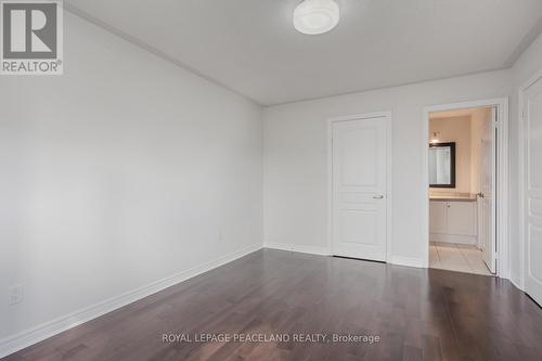 61 Grand Oak Drive, Richmond Hill, ON - Indoor Photo Showing Other Room