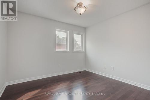 61 Grand Oak Drive, Richmond Hill, ON - Indoor Photo Showing Other Room