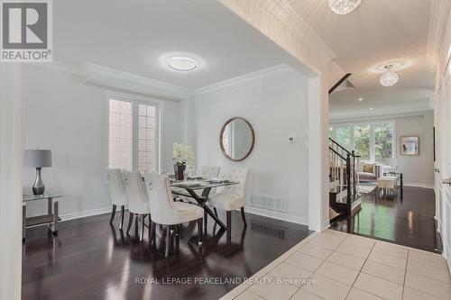 61 Grand Oak Drive, Richmond Hill, ON - Indoor Photo Showing Dining Room