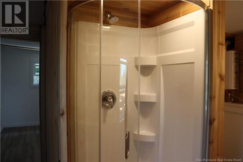 172 Logie Drive, Hampton, NB - Indoor Photo Showing Bathroom