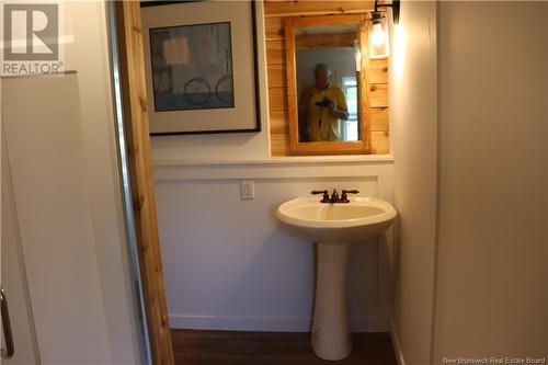 172 Logie Drive, Hampton, NB - Indoor Photo Showing Bathroom