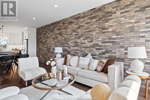 739 Brownstone Drive, Lakeshore, ON - Indoor Photo Showing Living Room