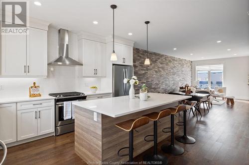 739 Brownstone Drive, Lakeshore, ON - Indoor Photo Showing Kitchen With Upgraded Kitchen