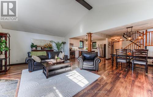 242 Huck Crescent, Kitchener, ON - Indoor Photo Showing Living Room