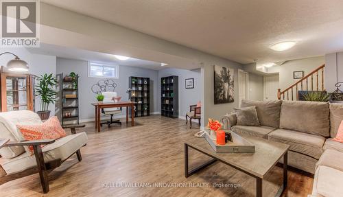 242 Huck Crescent, Kitchener, ON - Indoor