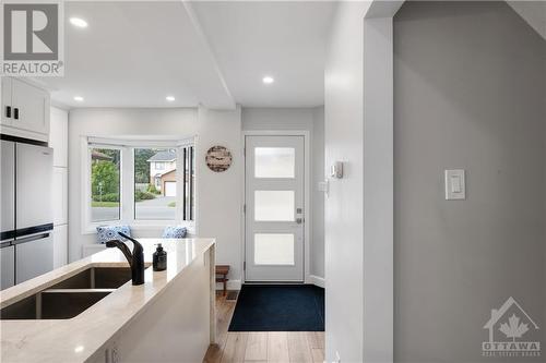 16 Tyrrell Place, Ottawa, ON - Indoor Photo Showing Kitchen With Double Sink