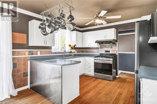 10551 Maurice Street, Mountain, ON - Indoor Photo Showing Kitchen