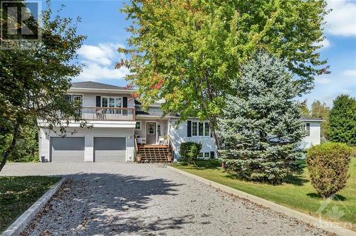 10551 Maurice Street, Mountain, ON - Outdoor With Facade