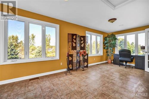 10551 Maurice Street, Mountain, ON - Indoor