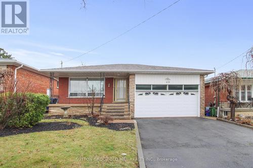 60 Ridgemount Road, Toronto, ON - Outdoor