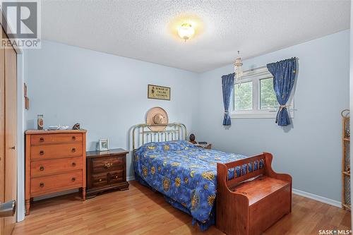 1507 G Avenue N, Saskatoon, SK - Indoor Photo Showing Bedroom