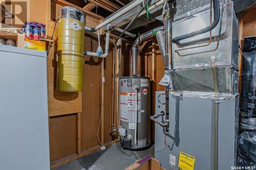 1507 G Avenue N, Saskatoon, SK - Indoor Photo Showing Basement