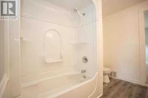 295 Gillies St, Sault Ste. Marie, ON - Indoor Photo Showing Bathroom