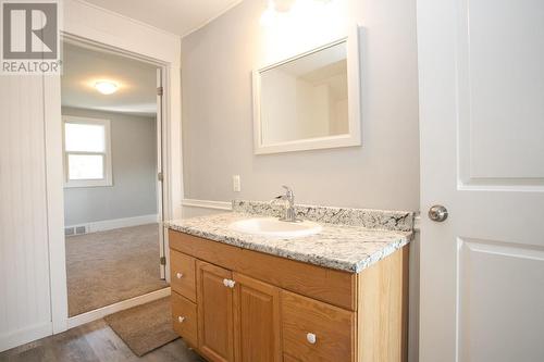 295 Gillies St, Sault Ste. Marie, ON - Indoor Photo Showing Bathroom