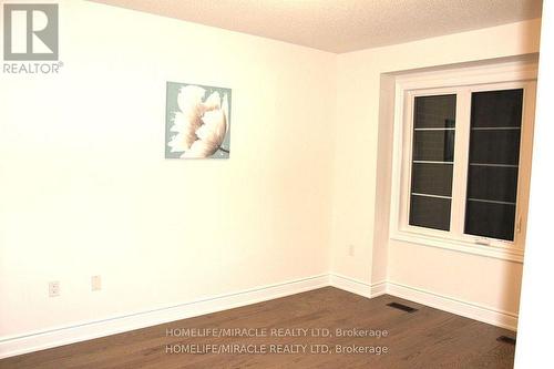 94 Bermondsey Way, Brampton, ON - Indoor Photo Showing Other Room