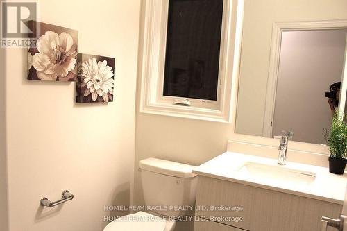 94 Bermondsey Way, Brampton, ON - Indoor Photo Showing Bathroom