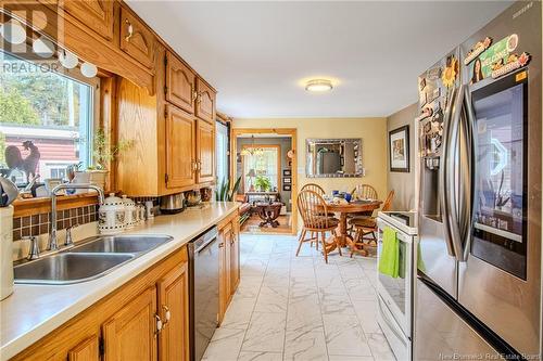 1 St David Ridge Road, Oak Bay, NB - Indoor Photo Showing Kitchen With Double Sink