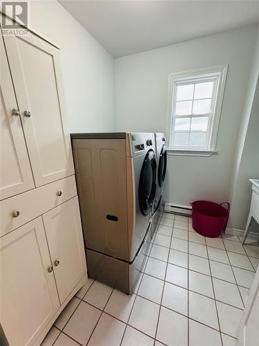 35 Thomas Street, Grand Falls- Windsor, NL - Indoor Photo Showing Laundry Room