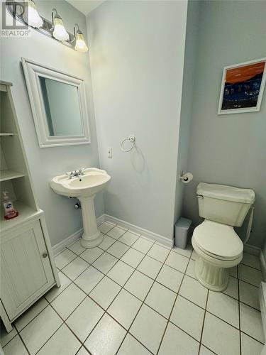 35 Thomas Street, Grand Falls- Windsor, NL - Indoor Photo Showing Bathroom