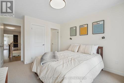 42 Prunella Crescent, East Gwillimbury (Holland Landing), ON - Indoor Photo Showing Bedroom