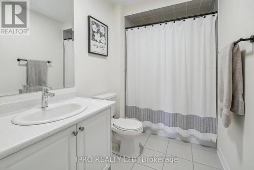 42 Prunella Crescent, East Gwillimbury, ON - Indoor Photo Showing Bathroom