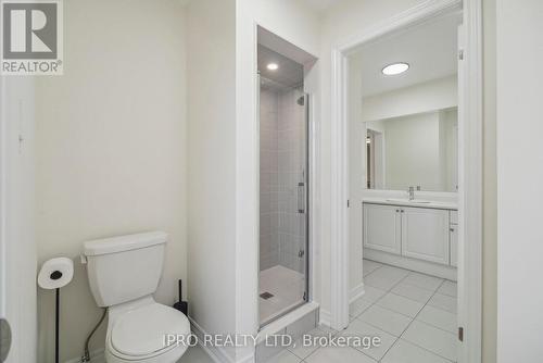 42 Prunella Crescent, East Gwillimbury (Holland Landing), ON - Indoor Photo Showing Bathroom