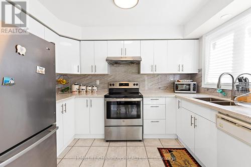 78 Mount Ranier Crescent, Brampton, ON - Indoor Photo Showing Kitchen With Double Sink