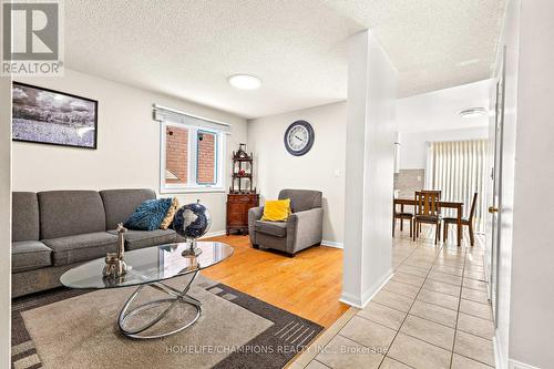 78 Mount Ranier Crescent, Brampton, ON - Indoor Photo Showing Living Room