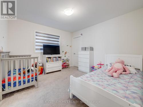 26 Lillian Way, Haldimand, ON - Indoor Photo Showing Bedroom