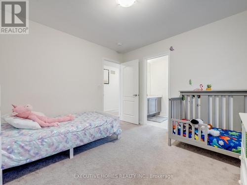 26 Lillian Way, Haldimand, ON - Indoor Photo Showing Bedroom