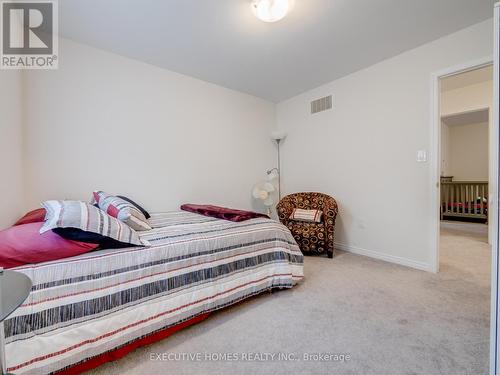 26 Lillian Way, Haldimand, ON - Indoor Photo Showing Bedroom