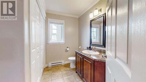 30 Glenlonan Street, St. John'S, NL - Indoor Photo Showing Bathroom