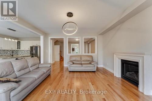 Main - 6 Deepwood Crescent, East Gwillimbury, ON - Indoor Photo Showing Living Room With Fireplace