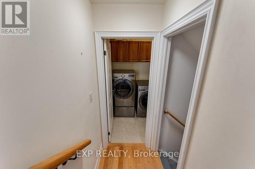 Main - 6 Deepwood Crescent, East Gwillimbury, ON - Indoor Photo Showing Laundry Room