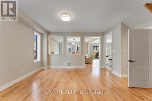 Main - 6 Deepwood Crescent, East Gwillimbury, ON - Indoor Photo Showing Other Room