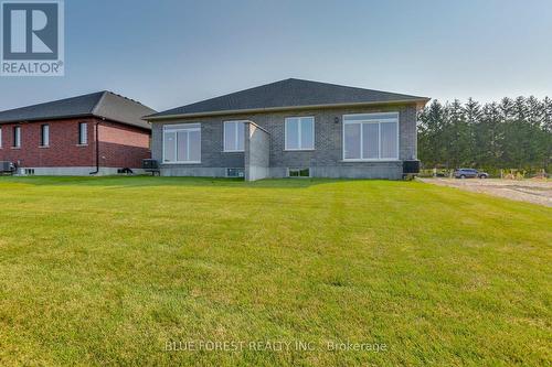 136 Shirley Street, Thames Centre (Thorndale), ON - Outdoor