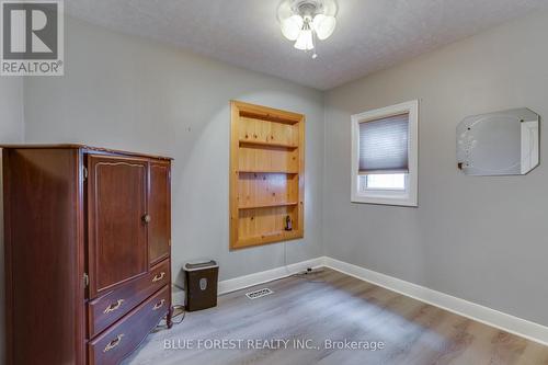 226 Oakland Avenue, London, ON - Indoor Photo Showing Other Room