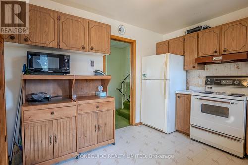 527 Lily Lake Road, Smith-Ennismore-Lakefield, ON - Indoor Photo Showing Kitchen