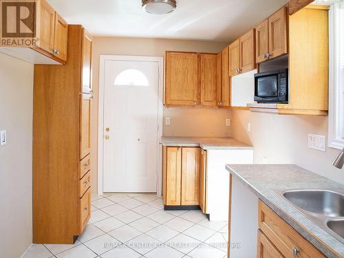 1282 Hillcrest Avenue, London, ON - Indoor Photo Showing Kitchen