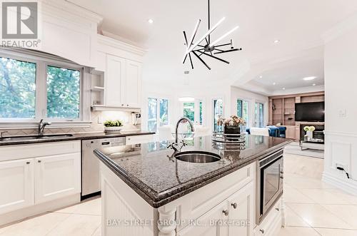 171 Empress Avenue, Toronto, ON - Indoor Photo Showing Kitchen With Upgraded Kitchen