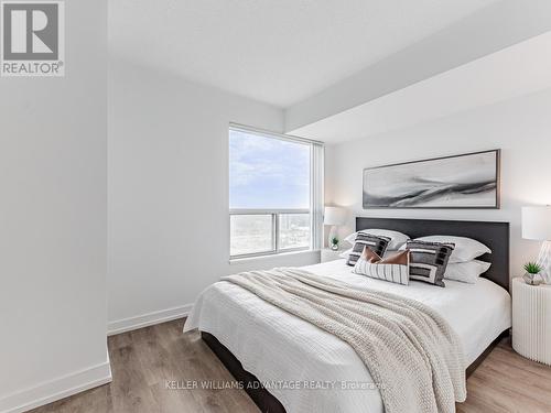 3308 - 38 Lee Centre Drive, Toronto (Woburn), ON - Indoor Photo Showing Bedroom