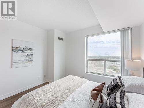 3308 - 38 Lee Centre Drive, Toronto (Woburn), ON - Indoor Photo Showing Bedroom