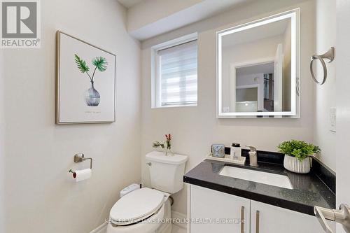 30 Country Drive Lane, Vaughan, ON - Indoor Photo Showing Bathroom