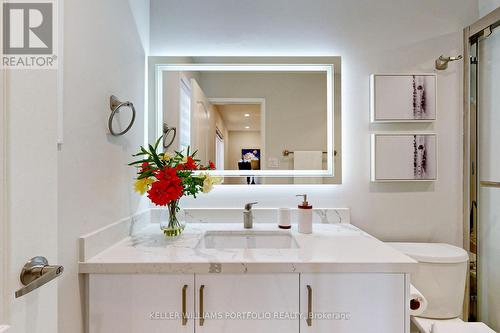 30 Country Drive Lane, Vaughan, ON - Indoor Photo Showing Bathroom