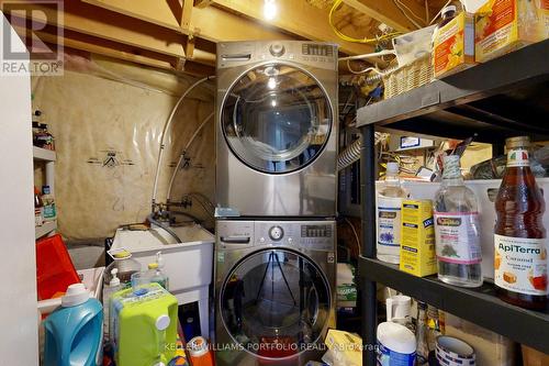 30 Country Drive Lane, Vaughan, ON - Indoor Photo Showing Laundry Room