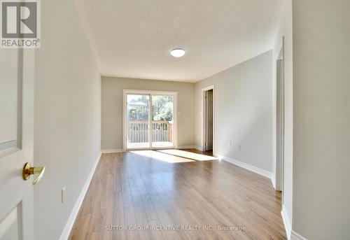 4 Shalom Way, Barrie (Painswick South), ON - Indoor Photo Showing Other Room