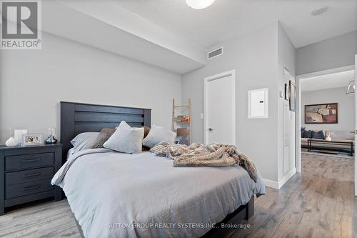 1701 - 4099 Brickstone Mews, Mississauga, ON - Indoor Photo Showing Bedroom