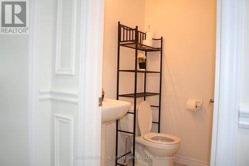 1685 Emberton Way, Innisfil, ON - Indoor Photo Showing Bathroom